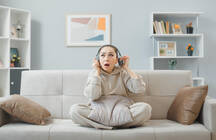 Сохранить тишину и нервы: от чего зависит звукоизоляция в квартирах и как бороться с шумом