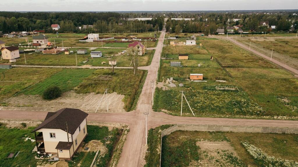 Поселок тосненский. Коттеджный поселок Ульяновка. Посёлок Ульяновка Ленинградской области. Коттеджный поселок Ульяновка Тосненский район. КП Ульяновка Ленинградская область.