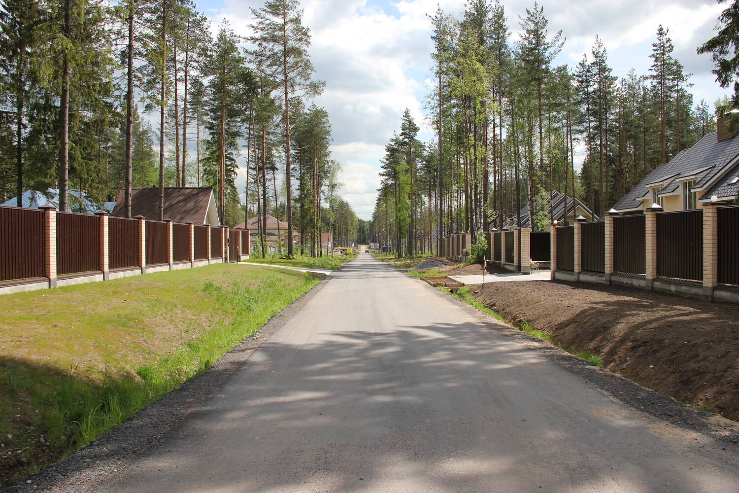 Поселок лесной парк. КП радости парк. КП Охтинский парк планировка. Панорама коттеджный поселок.