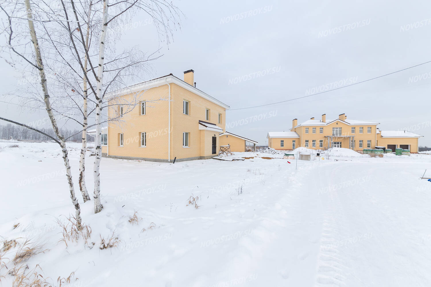 Поселок ломоносовский. Невская усадьба Новосаратовка. ЖК Ломоносовская усадьба. ЖК Невская усадьба Новосаратовка. Невская усадьба коттеджный поселок в Новосаратовке.