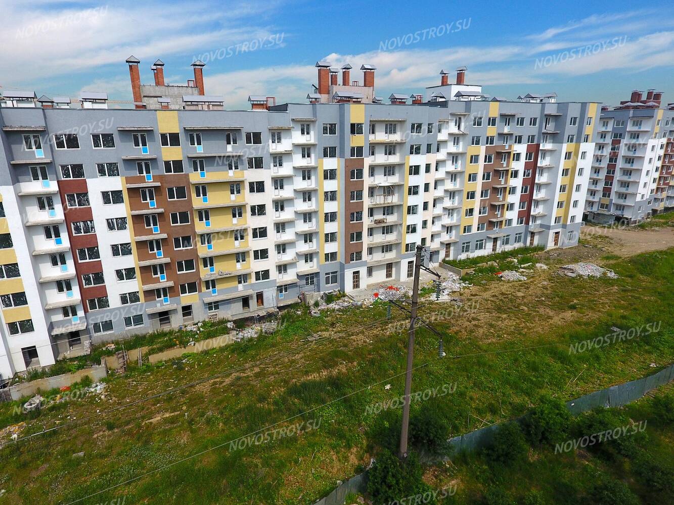 Янинский каскад. ЖК Рябиновый сад. Янинский Каскад 4. ЖК Рябиновый сад фото сейчас
