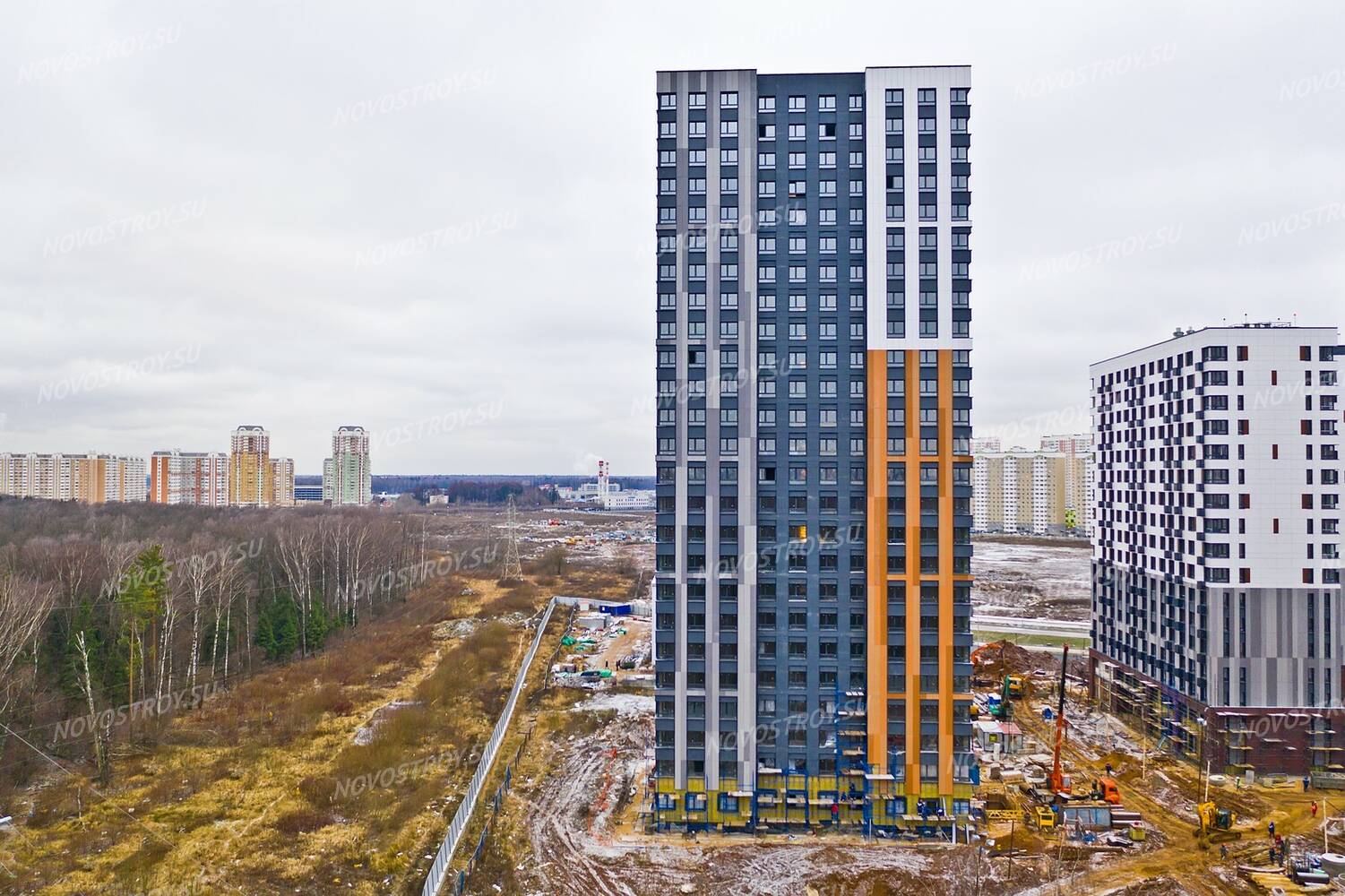 Жк первый. Жилой комплекс первой Московской. ЖК первый Московский. Первый Московский парк ЖК. ЖК первый Московский 10 фаза.