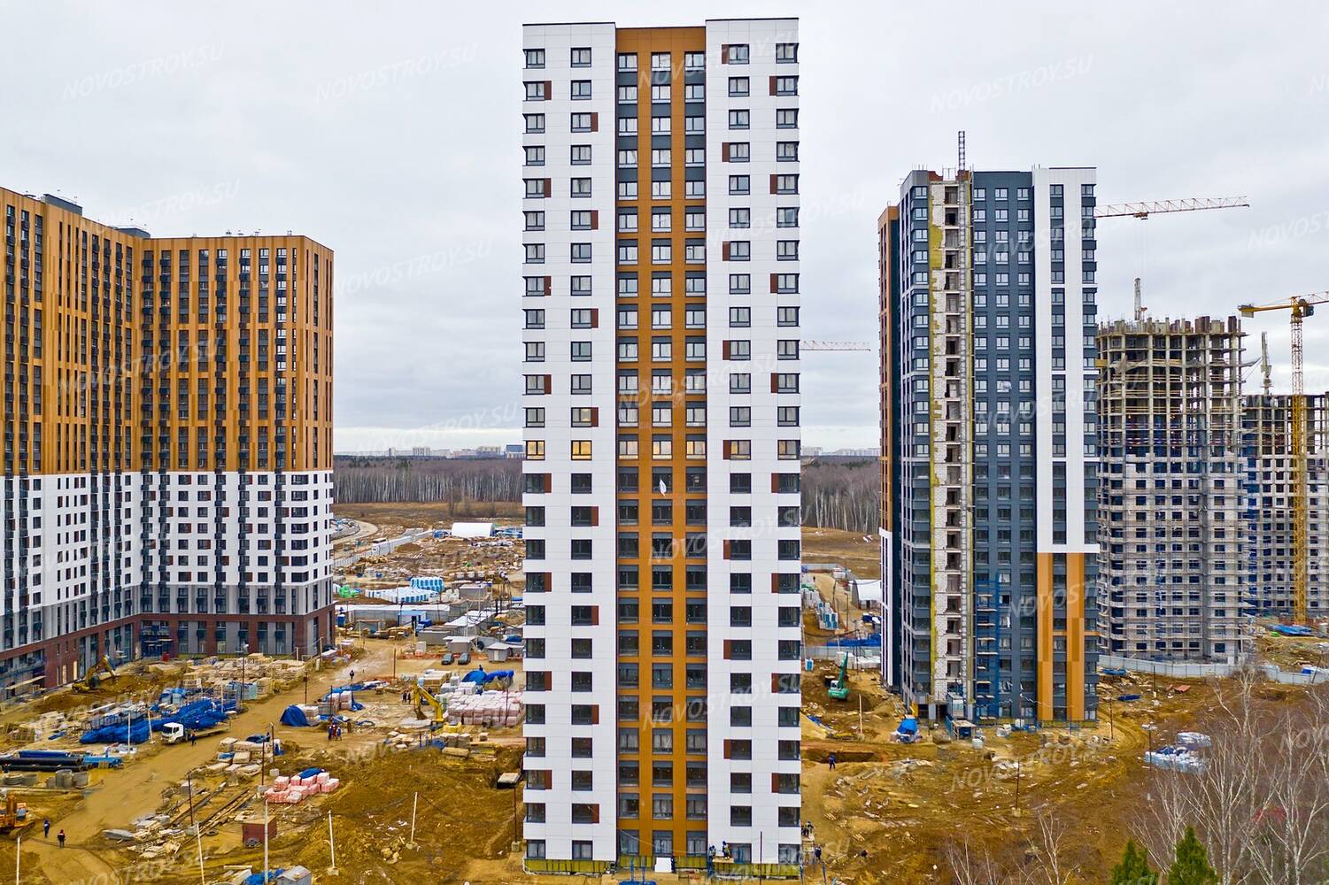 Первый московский. ГК первый Московский. Первый Московский город-парк 5 фаза. Абсолют недвижимость первый Московский. ЖК первый.