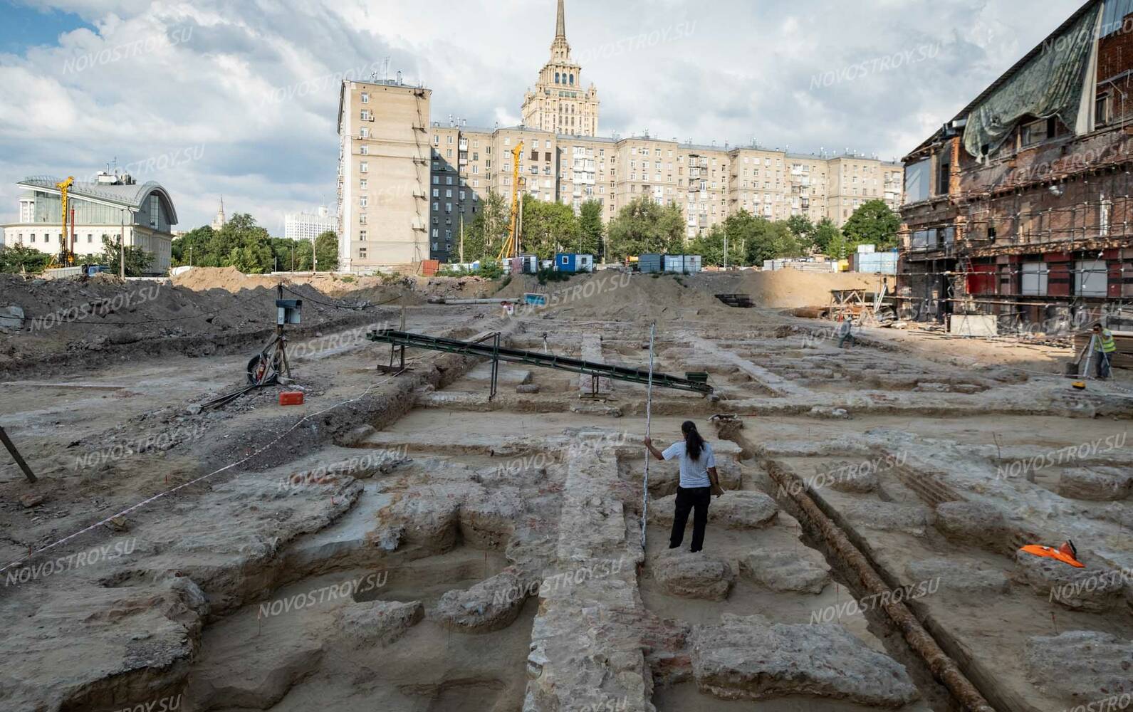 Жк бадаевский отзывы москва. Бадаевский ход строительства. ЖК Бадаевский ход строительства. ЖК Бадаевский стройка. Жилой комплекс Бадаевский Москва.