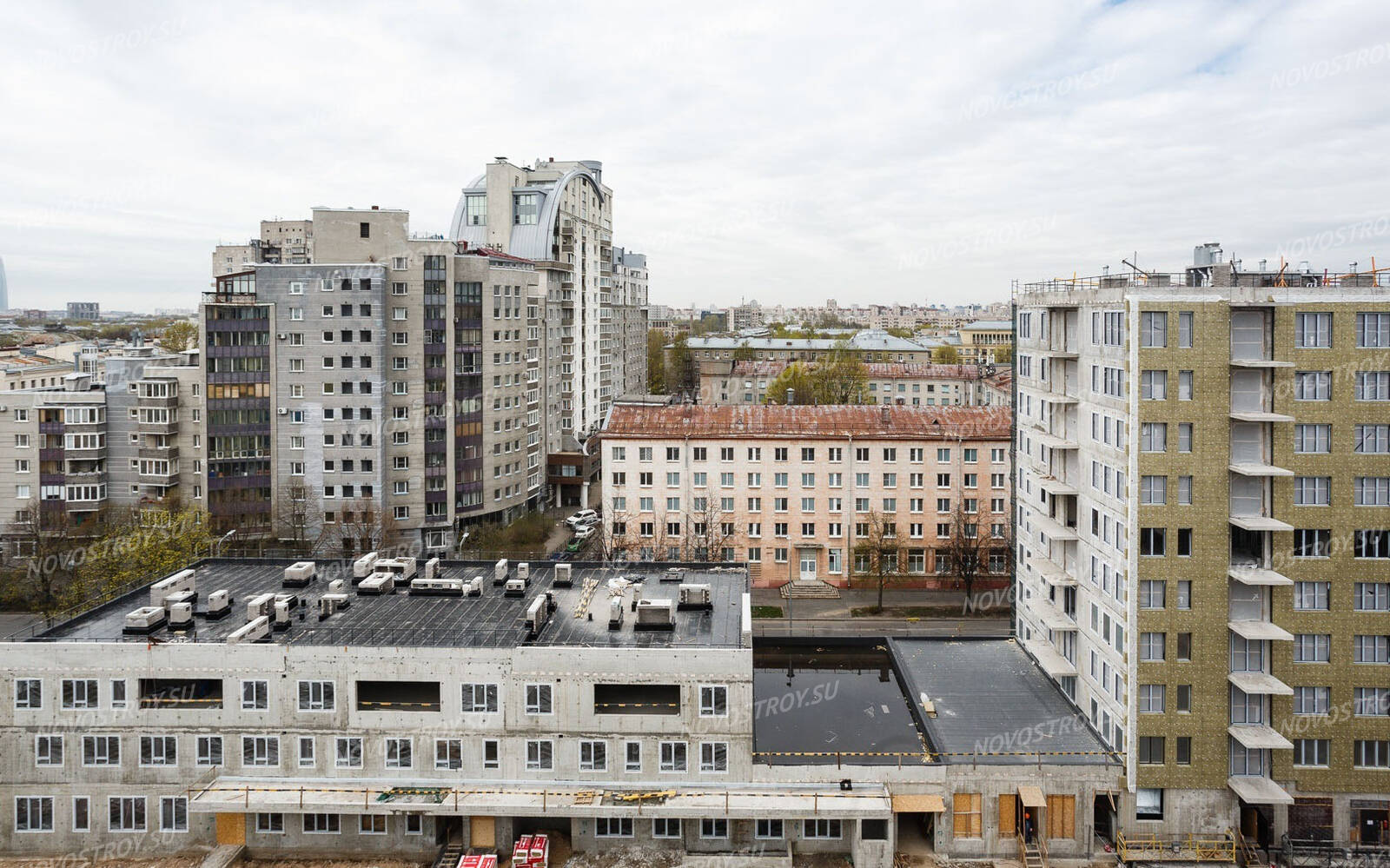 Фото и ход строительства жилого комплекса Лисичанская, 22