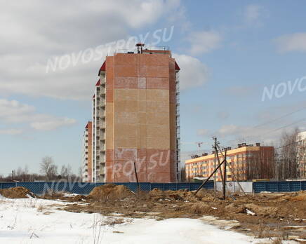 Жилой комплекс «Янинский» (15.04.2013), Апрель 2013