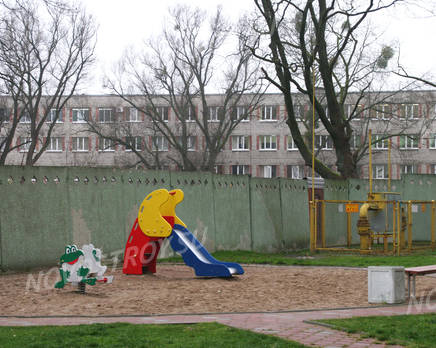 Детская площадка ЖК «Королевский» (29.11.2013 г.) , Декабрь 2013