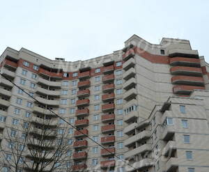 Фасад жилого комплекса на пр. Юрия Гагарина (26.02.2013)