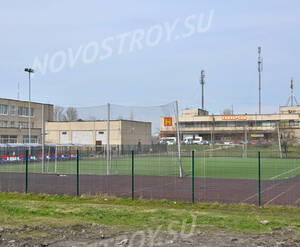 Дом на Октябрьской набережной (20.05.2013 г.)