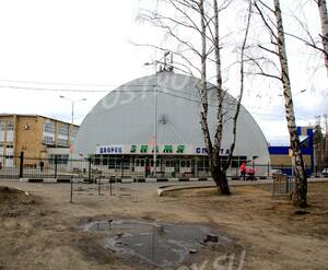 ЖК «Киров Парк»: 18.04.2015 - Дворец спорта около новостройки