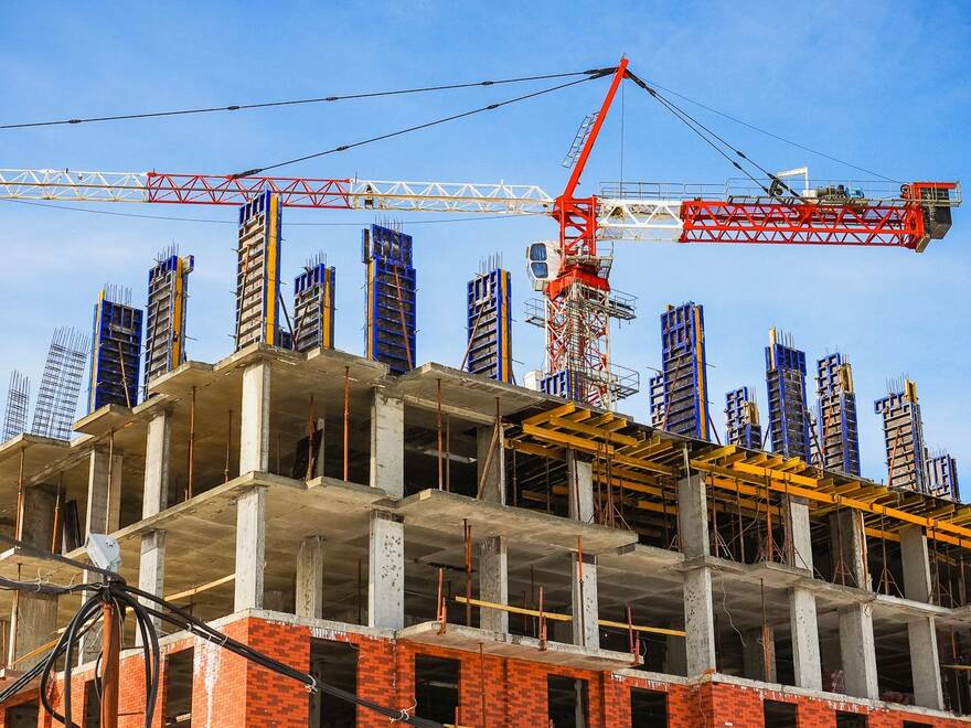 Только 28 миллионов из 100 миллионов кв.метров жилья возводятся с применением проектного финансирования