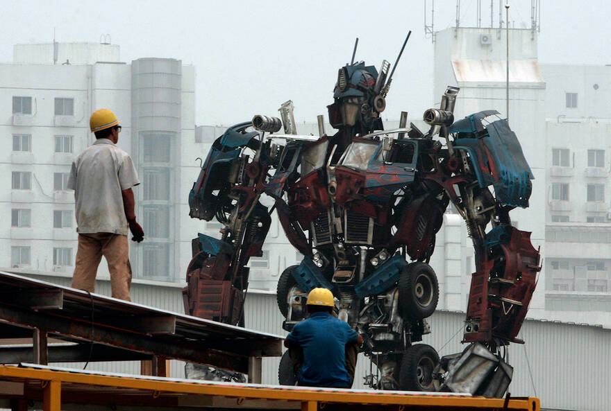 Называй меня теперь — терминатор Джамшут: строители могут остаться без работы из-за роботов