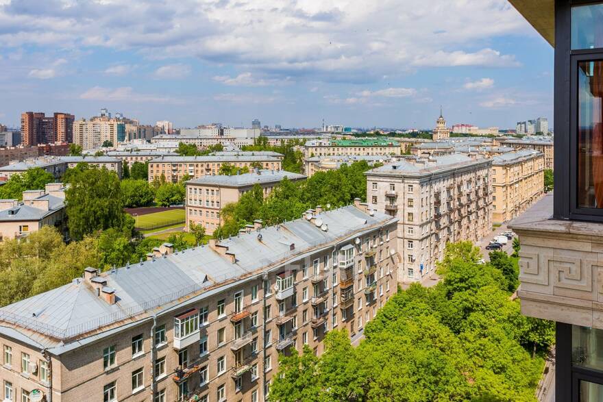 Доступность жилья в Москве падает, зато в Петербурге ситуация улучшается