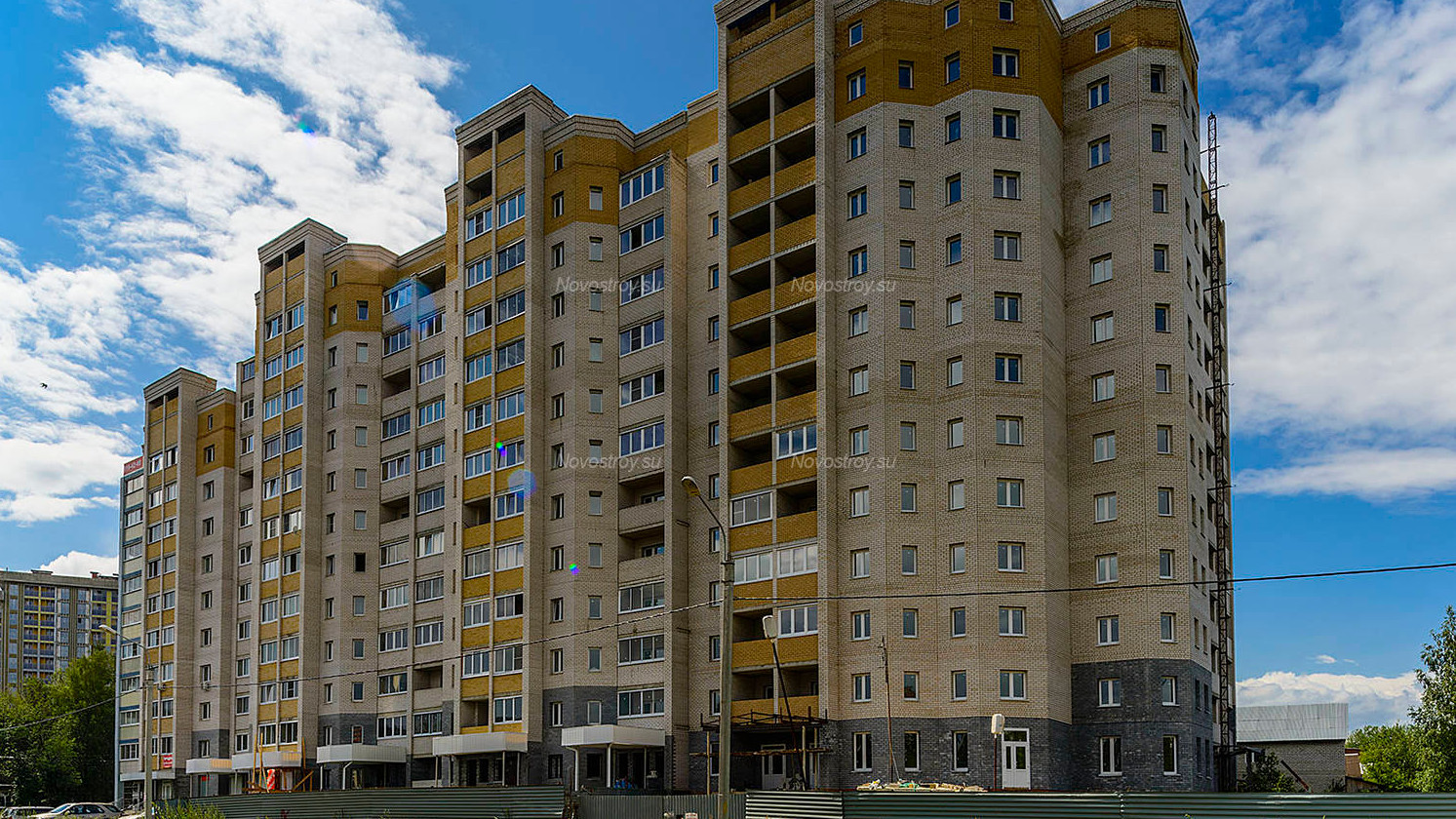 Жк на матросова волгоград. ЖК две эпохи Барнаул. ЖК 2 берега Свердлова. ЖК тура 2. 2 Квартал галдани.