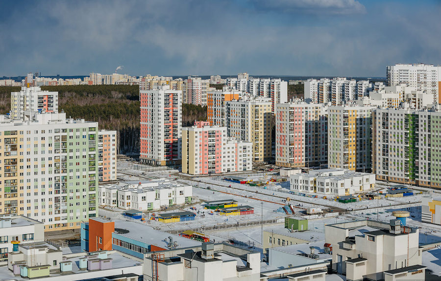 Академический екатеринбург. Старый Академический Екатеринбург. Екатеринбург вид с высоты микрорайон Академический. Академический район вид сверху. Жилье эконом класса.