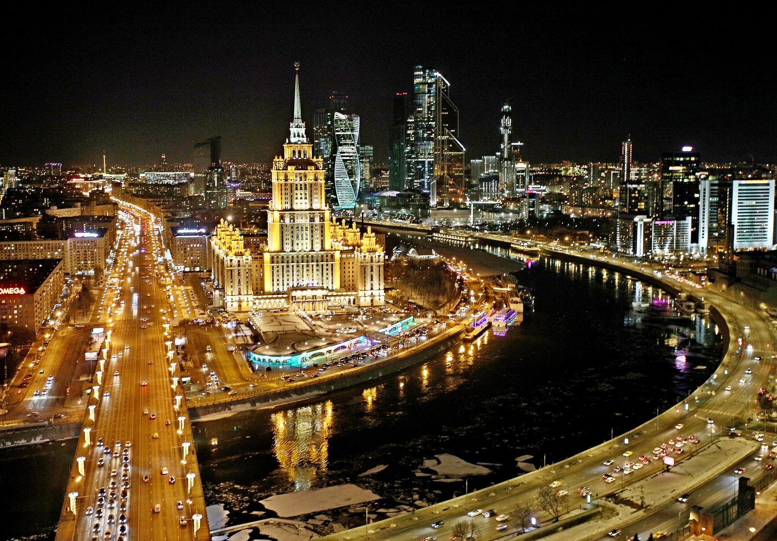 вечерня москва